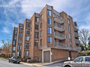 316 Burnside St APT 404, Annapolis, MD 21403
