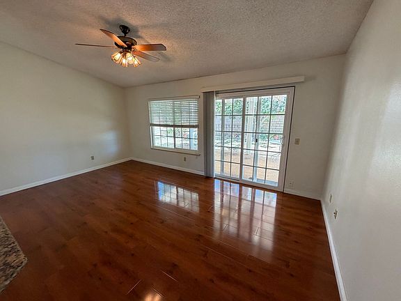 5th image of 20318 Temple Ave