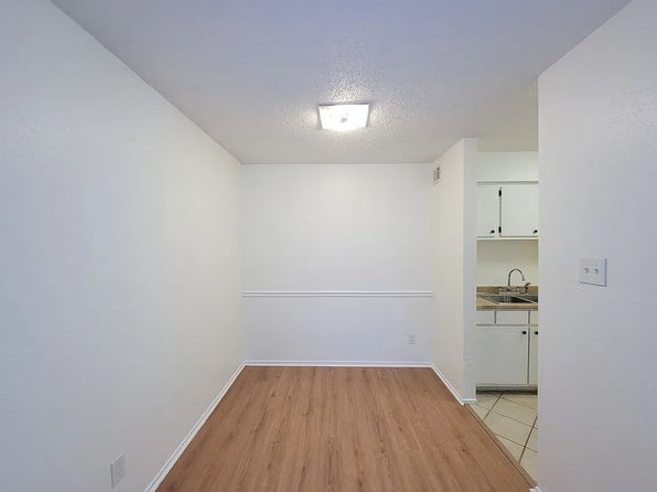 3535 Nasa Pkwy APT 94