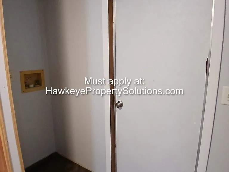 409 1/2 Senate St #C — Photo 13