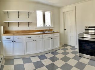 15 Winthrop St #4, Hallowell, ME 04347