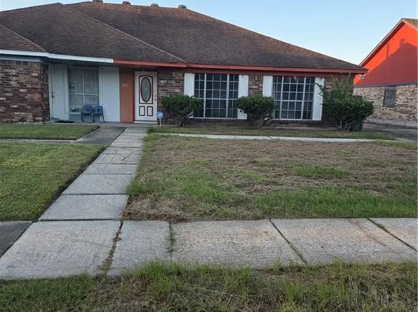 2115 Snowbird Dr, Harvey, LA 70058