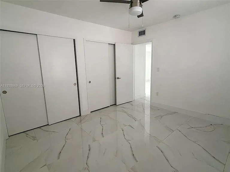 1629 SW 3rd St #5 — Photo 17