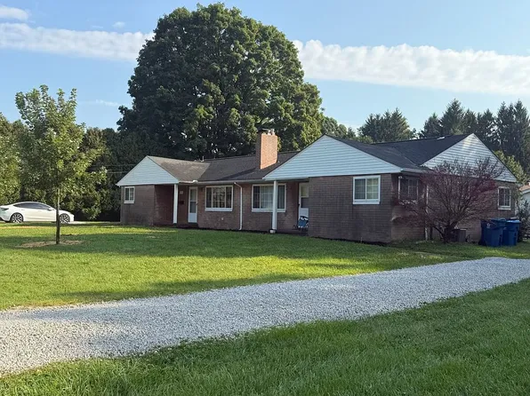733 Hughey Dr, Kent, OH 44240