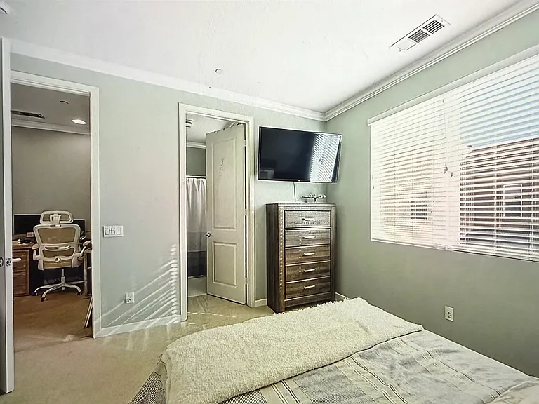 Acacia Ln — Photo 16