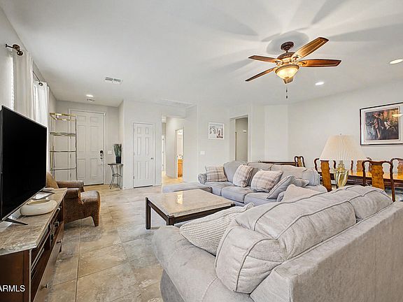 5th image of 2342 W Kristina Avenue