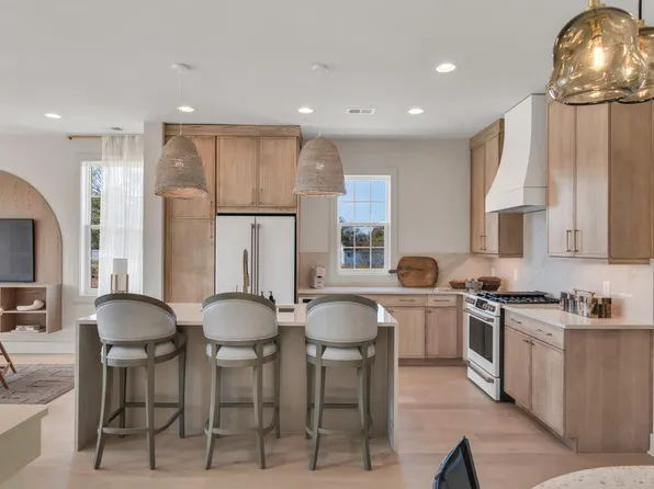 323 Edith Cir, Nashville, TN 37208