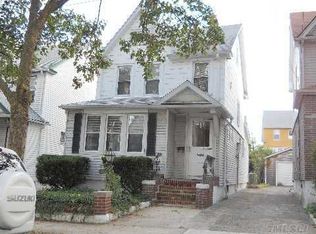 14722 16th Rd, Whitestone, NY 11357