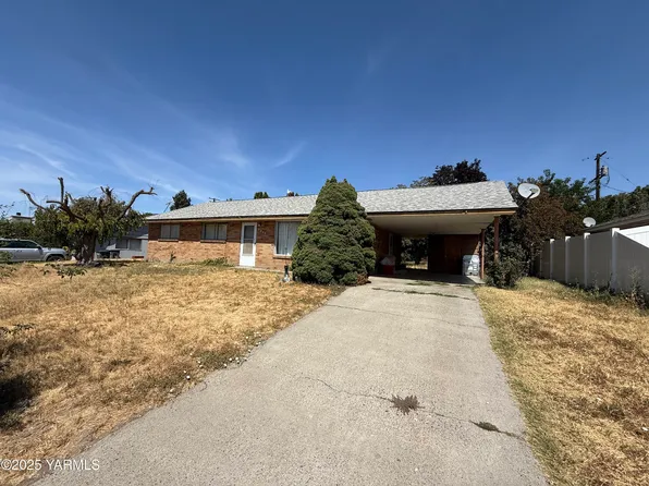 1311 Sharon Dr, Zillah, WA 98953