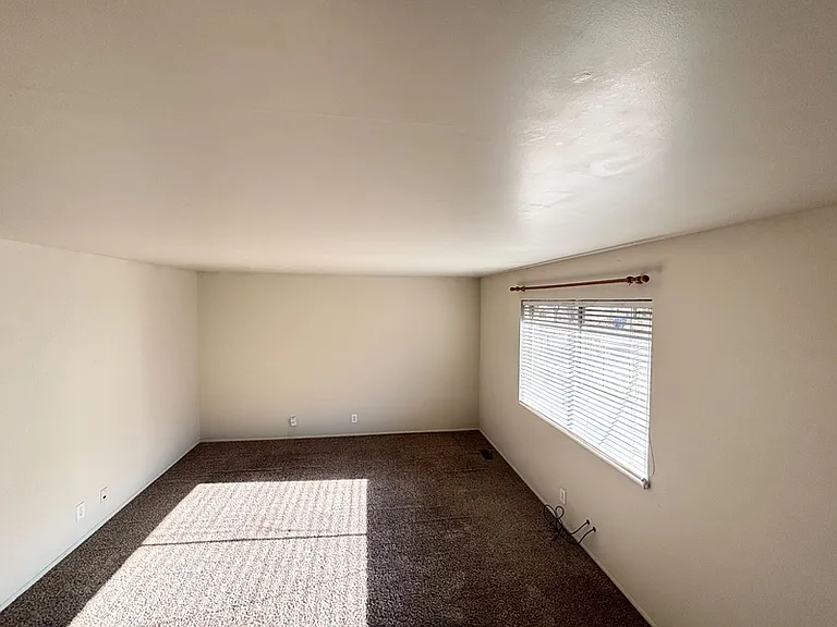 2284 S 800 E #1 — Photo 23