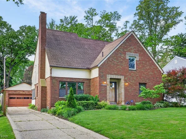674 Upper Merriman Dr, Akron, OH 44303