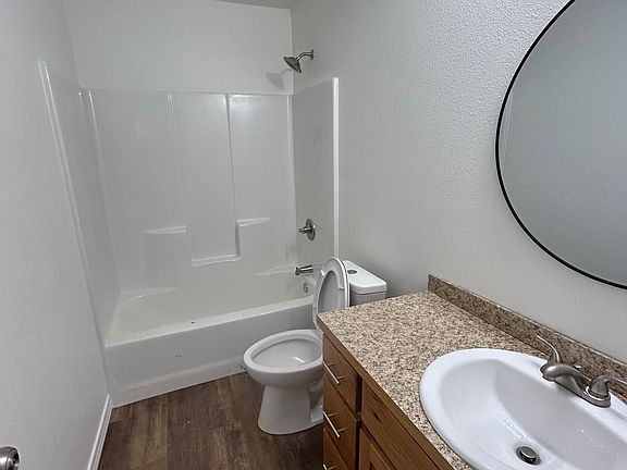 5th image of 226 Private Road 3533