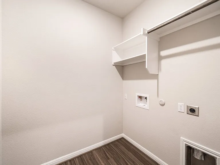 188 Shooting Star Dr — Photo 33