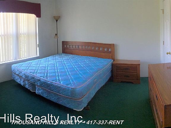 4th image of 200 Golfview Dr APT A12