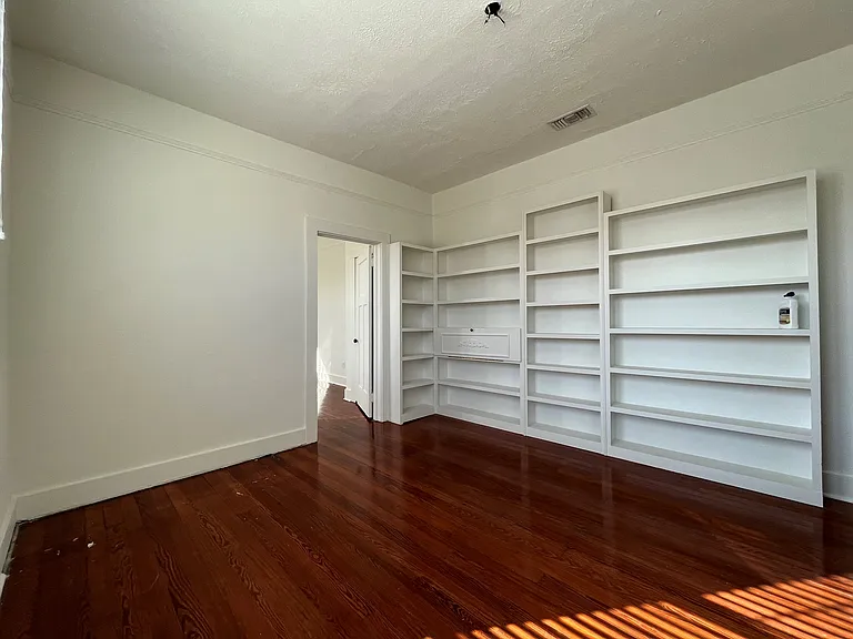 5821 Catina St — Photo 3