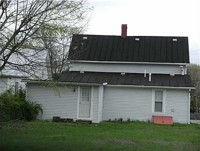 2nd image of 639 E Mound St