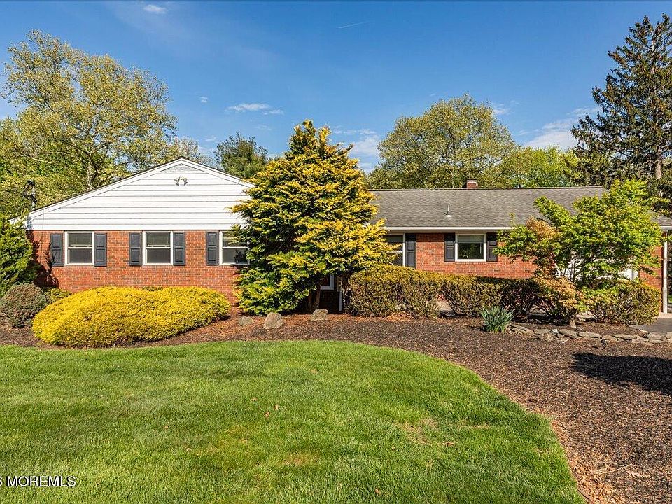 1st image of 29 Centerville Road