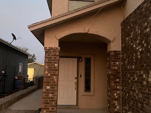 2nd image of 3968 Tierra Venado Dr