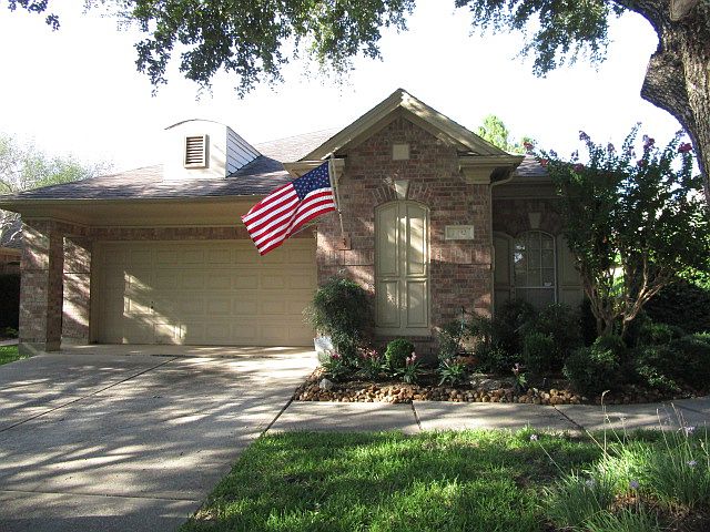 1st image of 2432 Fairway Pointe Dr