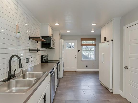 5th image of 5236 Arboles Dr APT A2