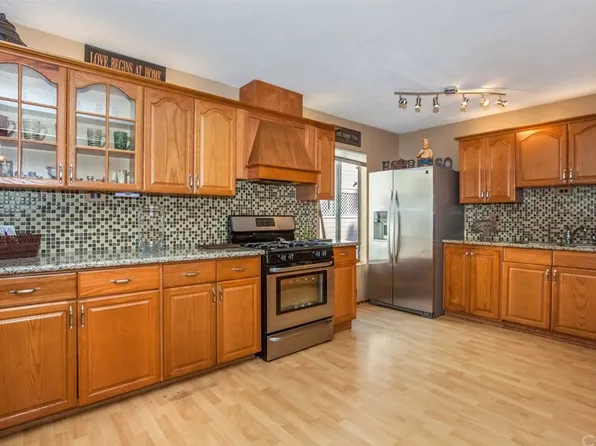 1320 Cabrillo Park Dr #94, Santa Ana, CA 92701