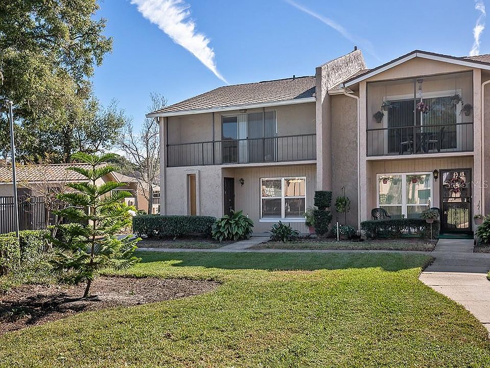 1st image of 854 Town Cir