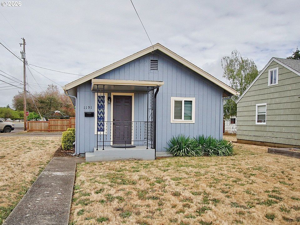 1st image of 1191 SE Fenton St