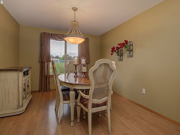 4th image of 7205 NE 165th Ave