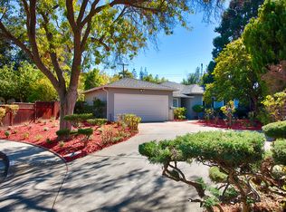 1155 Carver Pl, Mountain View, CA 94040