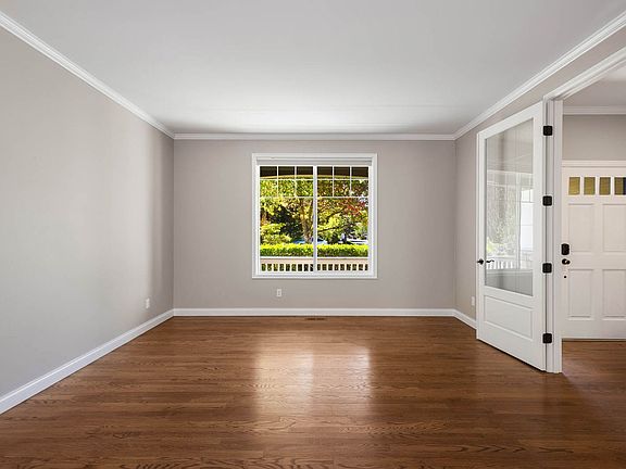 2nd image of 24923 NE 3rd Pl