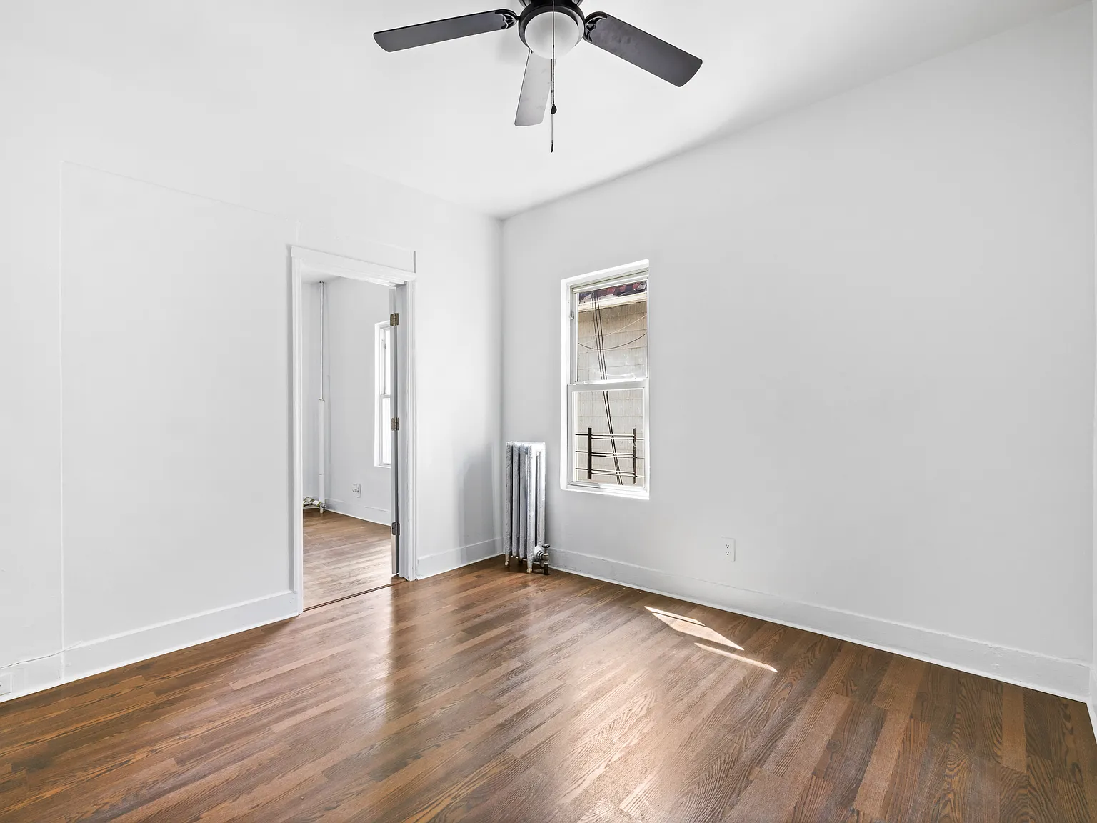 3817 Avenue I — Photo 3