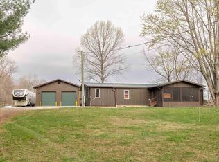 521 Standish Steel Rd, Bedford, IN 47421