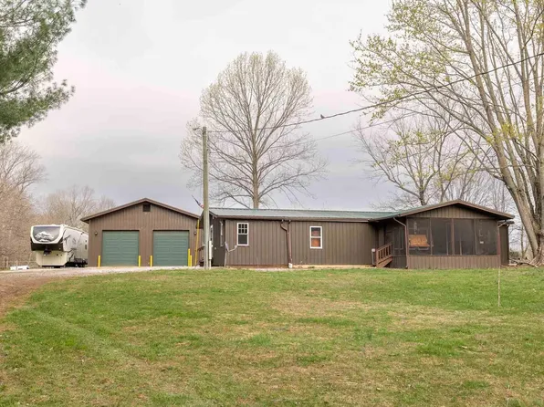 521 Standish Steel Rd, Bedford, IN 47421
