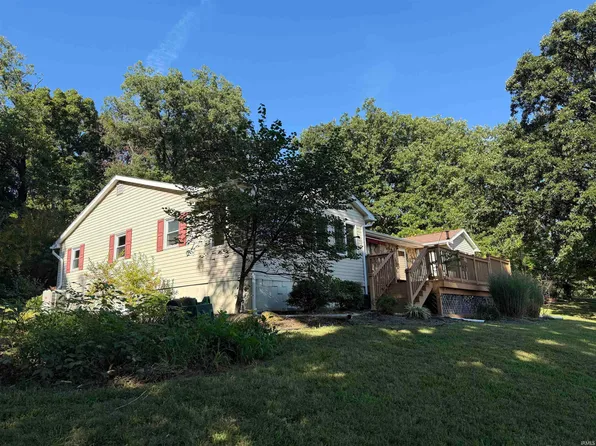 2413 Spice Valley Rd, Mitchell, IN 47446