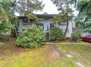 18440 SW Castle Ct, Beaverton, OR 97007