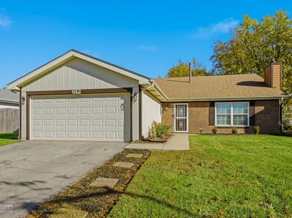 612 Melissa Dr, Bolingbrook, IL 60440