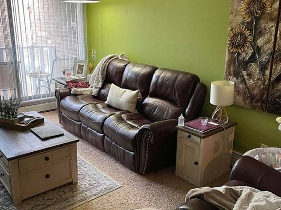 2nd image of 1601 N Innsbruck Dr NE #327
