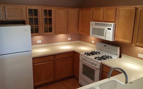 2nd image of 470 W Mahogany Ct Unit 310