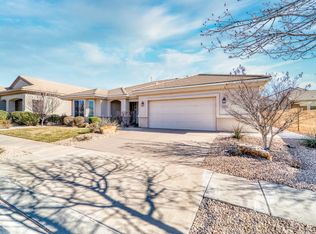 4593 S Flaming Arch Dr, St George, UT 84790