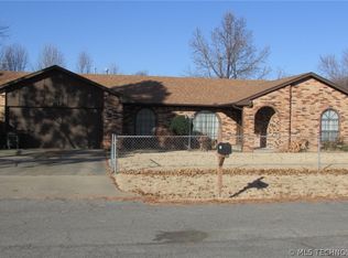 1518 E Joseph Ln S, Fort Gibson, OK 74434