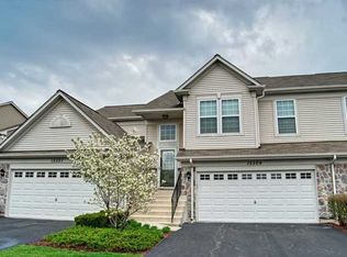 15309 Pinewood Rd, Lockport, IL 60441