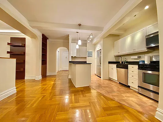 Rented by Oxford Property Group | media 16