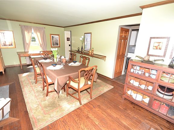 2nd image of 6145 Doe Haven Dr