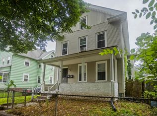 47 Taylor St, Holyoke, MA 01040