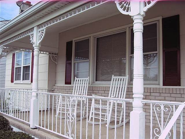 2nd image of 123 Washington Dr