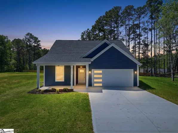 12 Briarwood Ct, Simpsonville, SC 29681