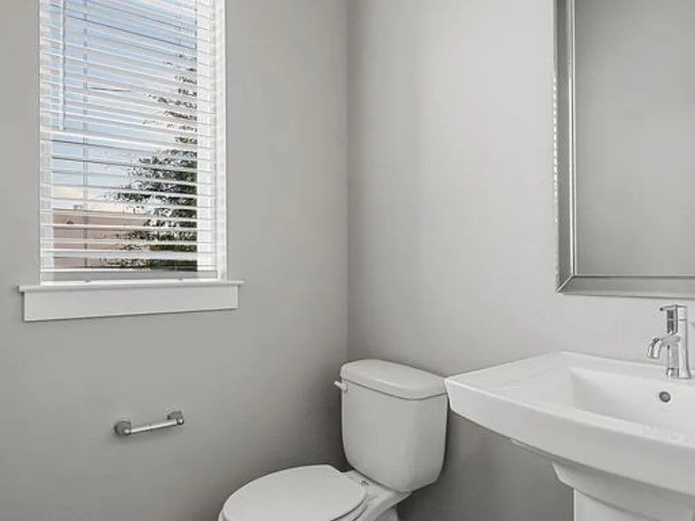 2733 Merrimac St #104 — Photo 13