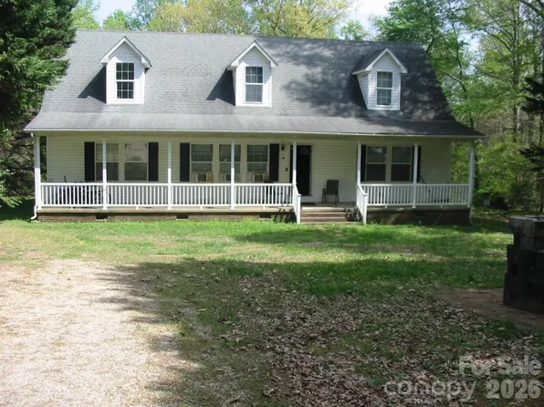 213 Vicki Way, Stanley, NC 28164