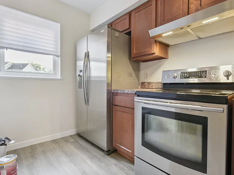 1425 Quinnipiac Ave #302 — Photo 1
