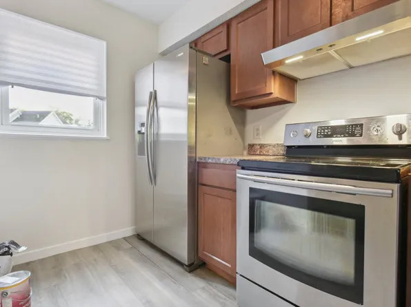 1425 Quinnipiac Ave Unit 302, New Haven, CT 06513
